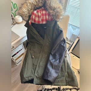 ⭐️good condition torrid parka⭐️